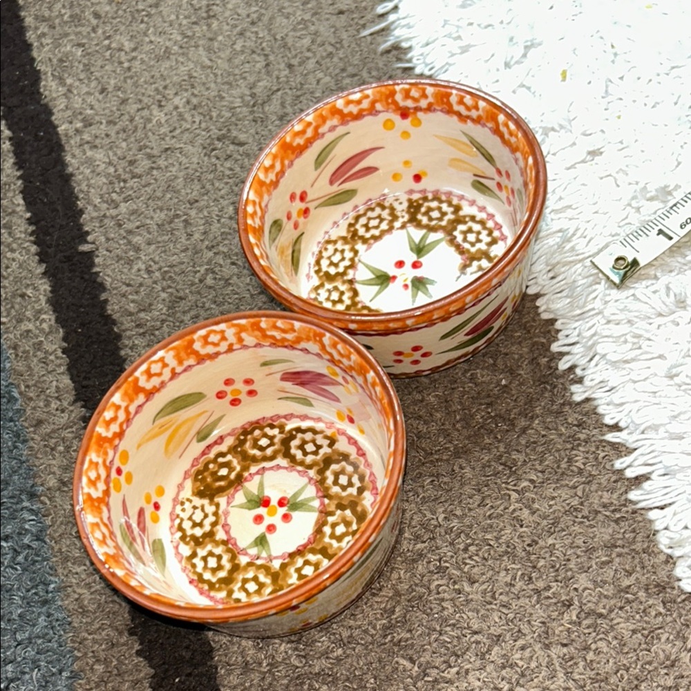 Temp-Tations Ceramic Bowl Gold Accents 6 ounce Desert Old World  Ramekin set 2